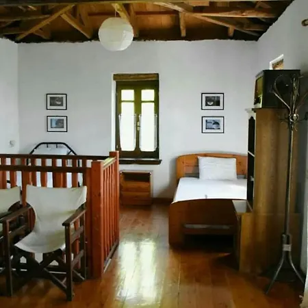 Stonehouse - The Secret Place