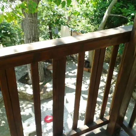 Stonehouse - The Secret Place Σπίτι διακοπών Βυζίτσα