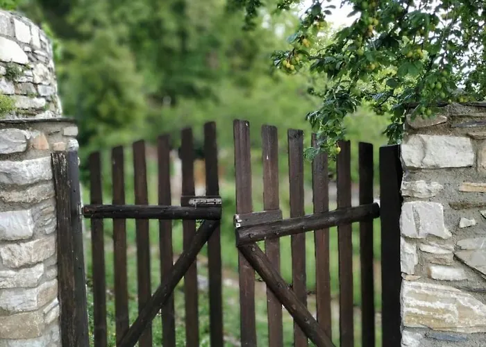 Stonehouse - The Secret Place *